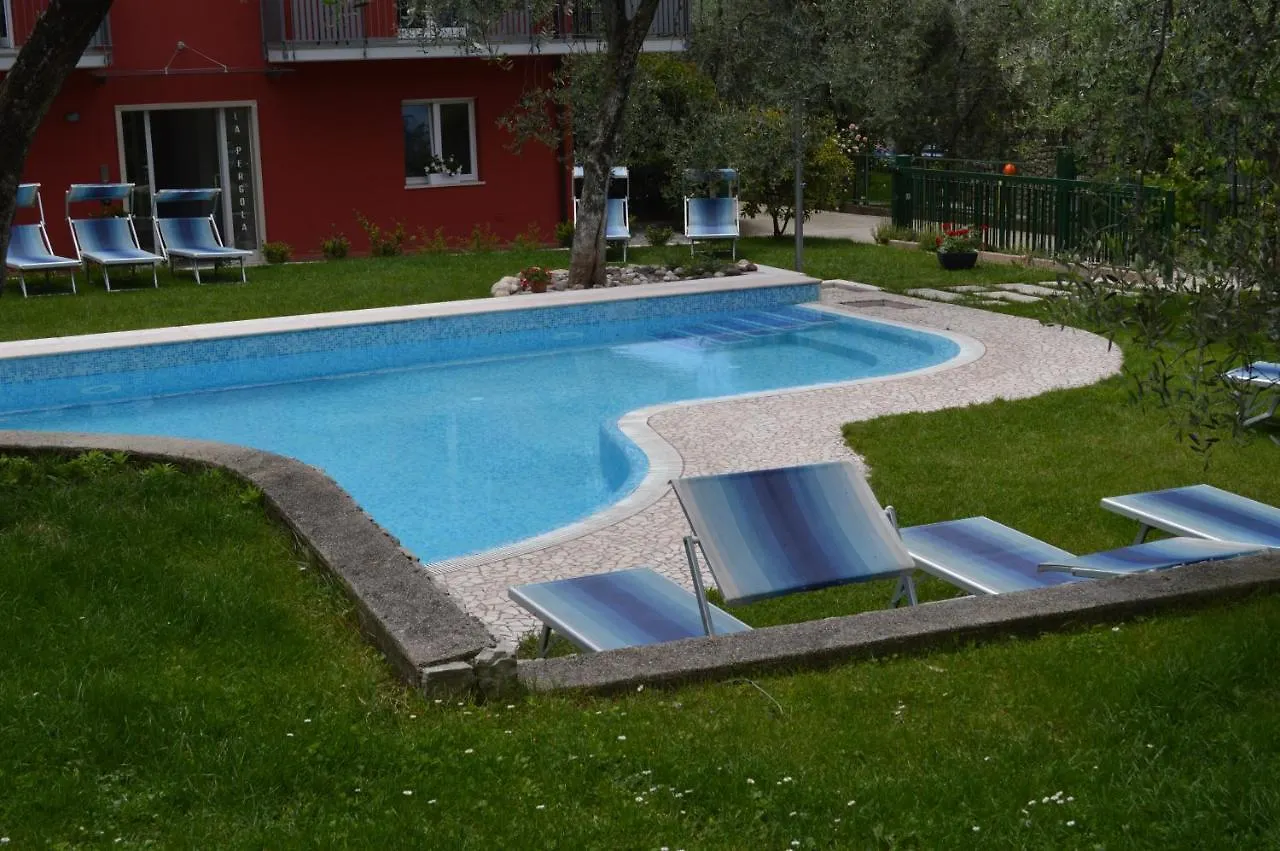 Appartamenti Residence La Pergola Malcesine Aparthotel